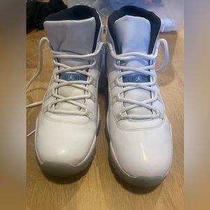 Air Jordan 11 Retro Legend Blue size 13
